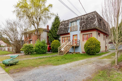 4939 Sidley Street, Burnaby, BC 