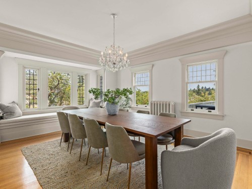 5112 Maple Street, Vancouver, BC 
