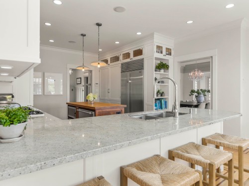 5112 Maple Street, Vancouver, BC 
