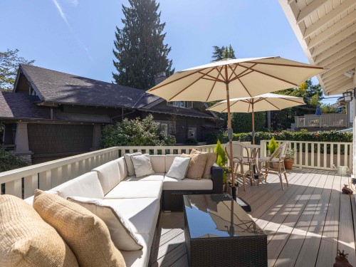 5112 Maple Street, Vancouver, BC 