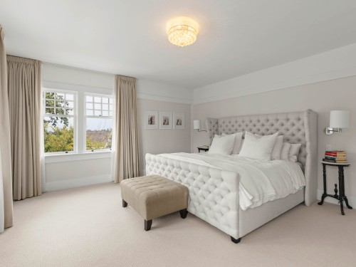 5112 Maple Street, Vancouver, BC 