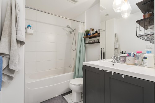 208-2511 Quebec Street, Vancouver, BC 