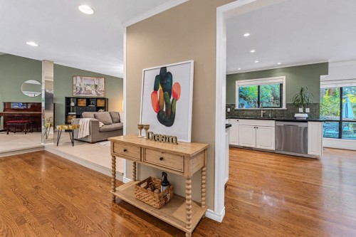 4739 Woodgreen Drive, West Vancouver, BC 