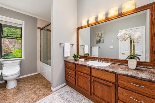 4739 Woodgreen Drive, West Vancouver, BC 