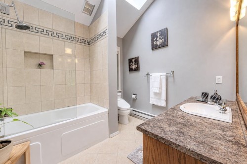 4739 Woodgreen Drive, West Vancouver, BC 