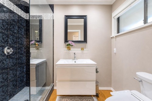 4739 Woodgreen Drive, West Vancouver, BC 