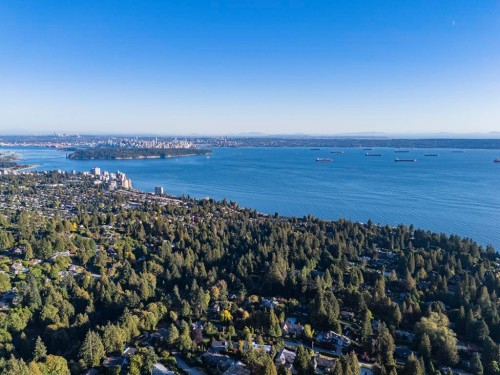 2866 Rodgers Creek Lane, West Vancouver, BC 
