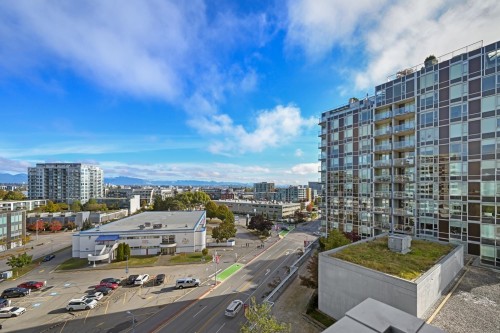 1007-7468 Lansdowne Road, Richmond, BC 