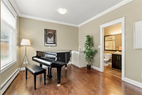 702 Grover Avenue, Coquitlam, BC 