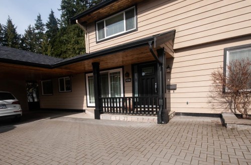5296 Ranger Avenue , North Vancouver, BC V7R 3M6 2