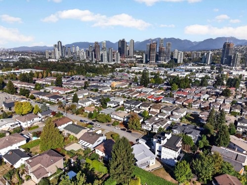 5275 Schou Street, Burnaby, BC 