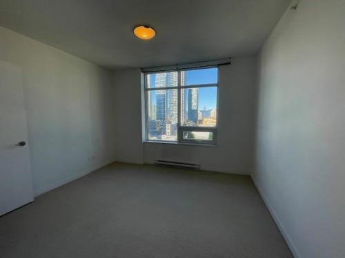 809-6461 Telford Avenue, Burnaby, BC 