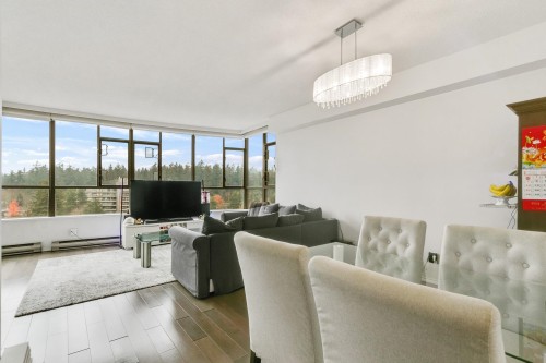 905-5885 Olive Avenue, Burnaby, BC 