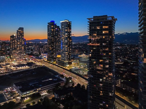 4402-4720 Lougheed Highway, Burnaby, BC 