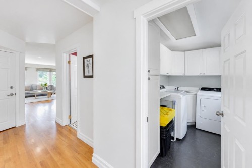272 Osborne Road E, North Vancouver, BC 