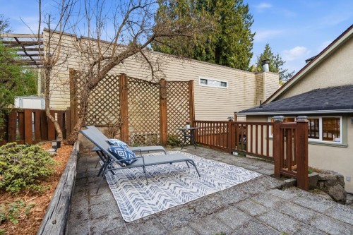 272 Osborne Road E, North Vancouver, BC 
