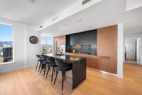 5602-1289 Hornby Street, Vancouver, BC 