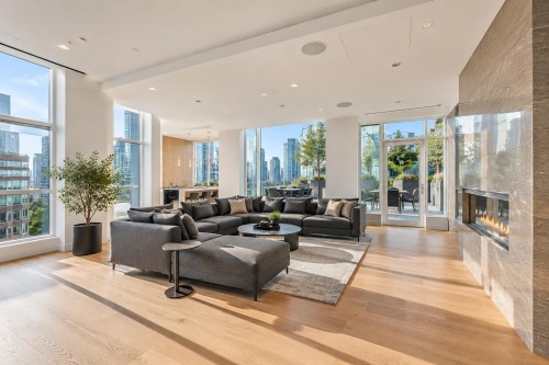 5602-1289 Hornby Street, Vancouver, BC 