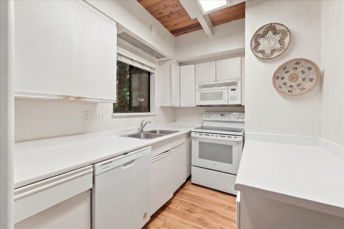 6533 Balsam Way, Whistler, BC 