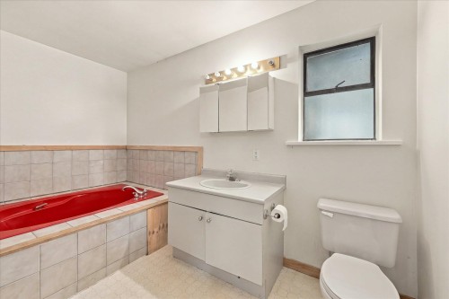 6533 Balsam Way, Whistler, BC 