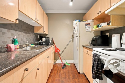 107-830 7Th Avenue E, Vancouver, BC 