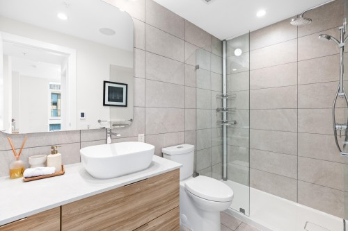 Ph1102-2325 Emery Court, North Vancouver, BC 