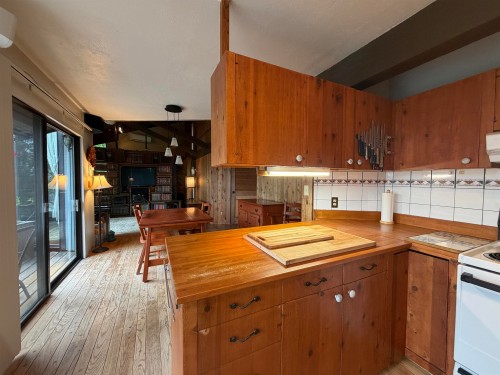 12835 Gulfview Road, Madeira Park, BC 