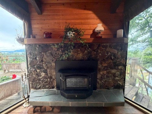 12835 Gulfview Road, Madeira Park, BC 