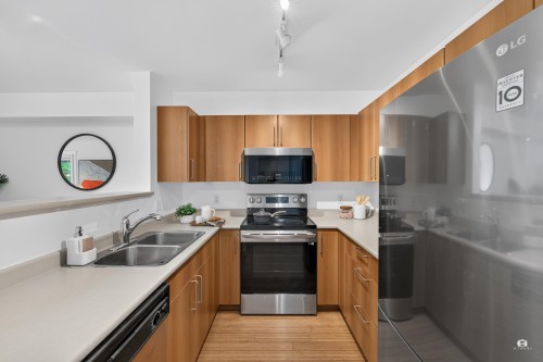 301-3575 Euclid Avenue Avenue, Vancouver, BC 