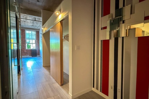 210-546 Beatty Street , Vancouver, BC V6B 2L3 3