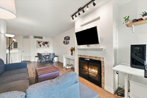 323-760 Kingsway, Vancouver, BC 