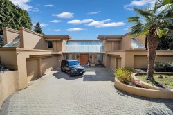 848 Eyremount Drive West Vancouver, BC V7S 2A9