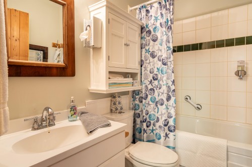 2-13651 Camp Burley Road, Garden Bay, BC 