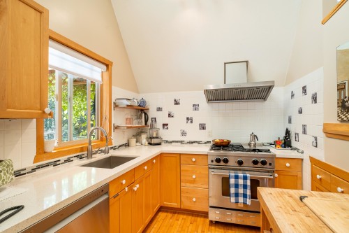2-13651 Camp Burley Road, Garden Bay, BC 