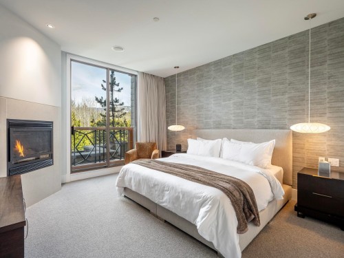 33-4617 Blackcomb Way, Whistler, BC 