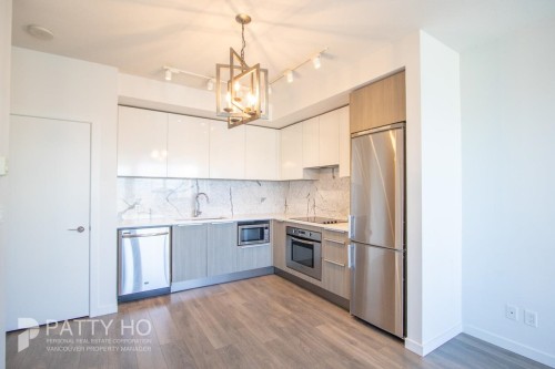 5101-6461 Telford Avenue , Burnaby, BC V5H 0B7 5