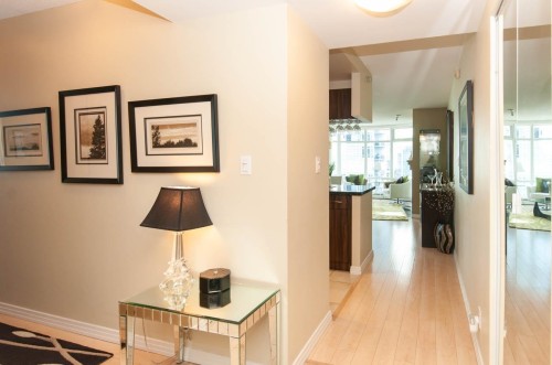 905-1199 Marinaside Crescent , Vancouver, BC V6Z 2Y2 2