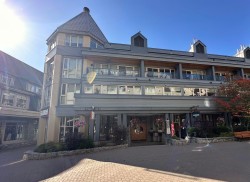 310 (3)-4321 Village Gate Boulevard Whistler, BC V8E 1H3