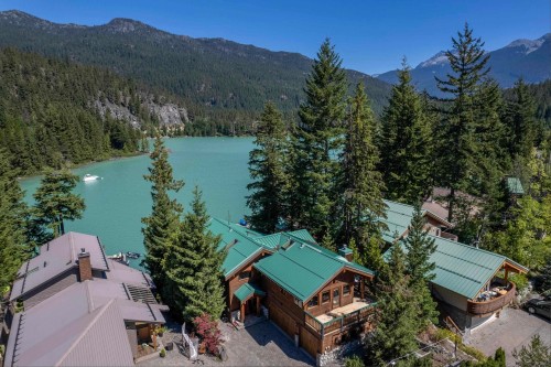9297 Lakeshore Drive, Whistler, BC 