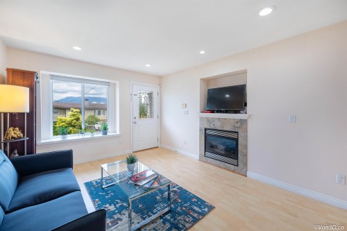 5422 Norfolk Street , Burnaby, BC V5G 1G2 3