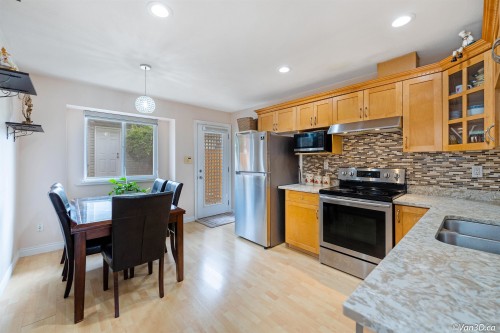 5422 Norfolk Street , Burnaby, BC V5G 1G2 5