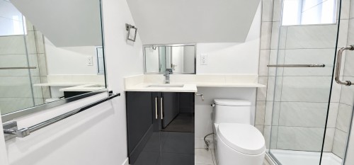 658 65Th Avenue E, Vancouver, BC 
