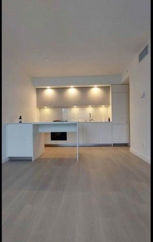 6537 Telford Avenue , Burnaby, BC V5H 0K9 4