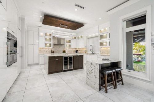 3419 48Th Avenue E, Vancouver, BC 