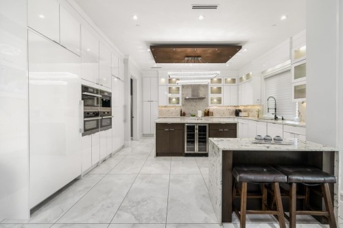 3419 48Th Avenue E, Vancouver, BC 