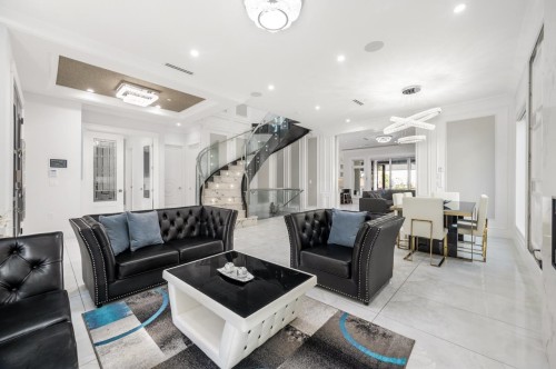 3419 48Th Avenue E, Vancouver, BC 