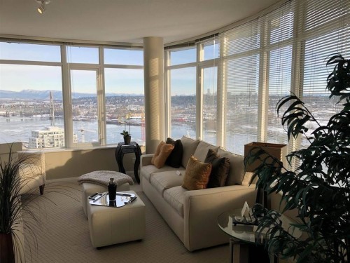 32XX-888 Carnarvon St , New Westminster, BC V3M 0C6 3