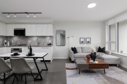 618-3699 Sexsmith Road  Richmond, BC V6X 0W4