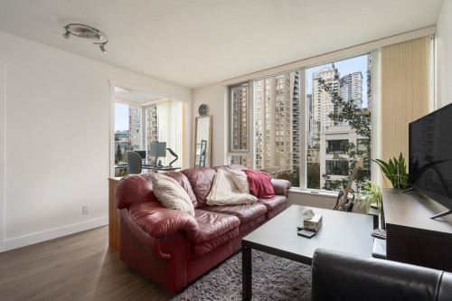 802-1010 Richards Street  Vancouver, BC V6B 1G2