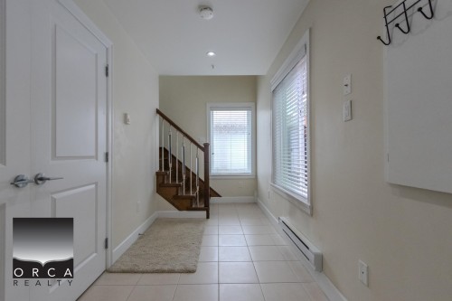 2570 E 2Nd Avenue, Vancouver, BC 